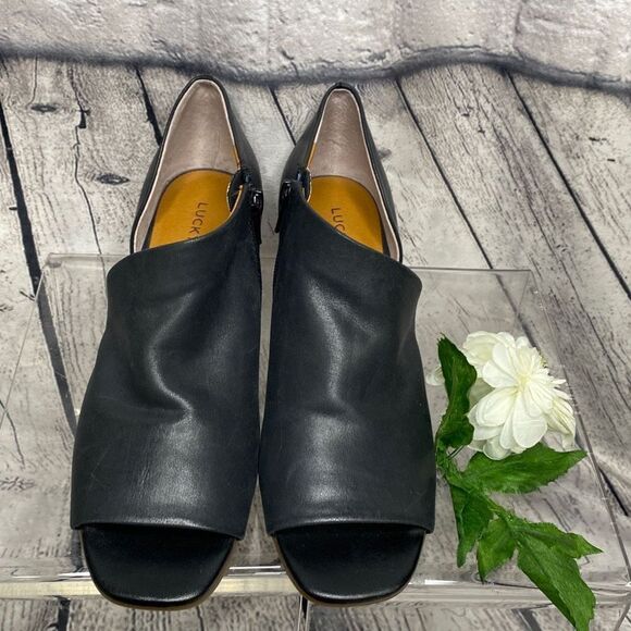 Lucky Brand Jaxy  Leather‎ Open Peep Toe Wedge Sandal Black 7.5 New - Picture 2 of 9